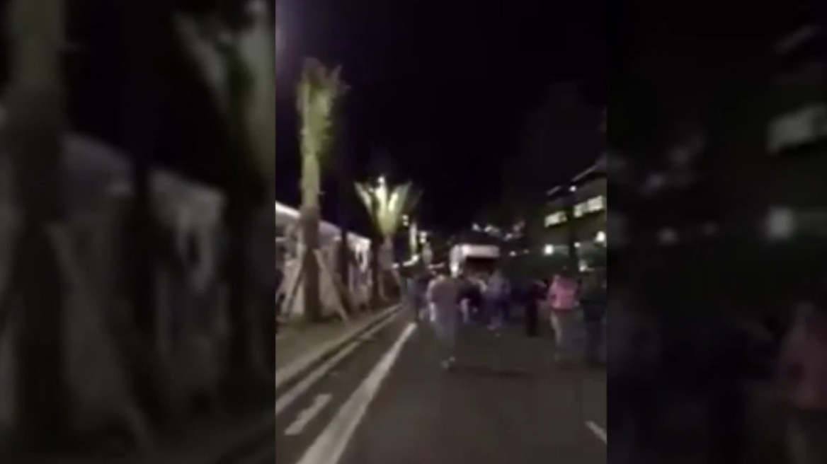 Ανατριχιαστικό βίντεο: Η στιγμή που το φορτηγό σκορπά τον θάνατο στη Νίκαια